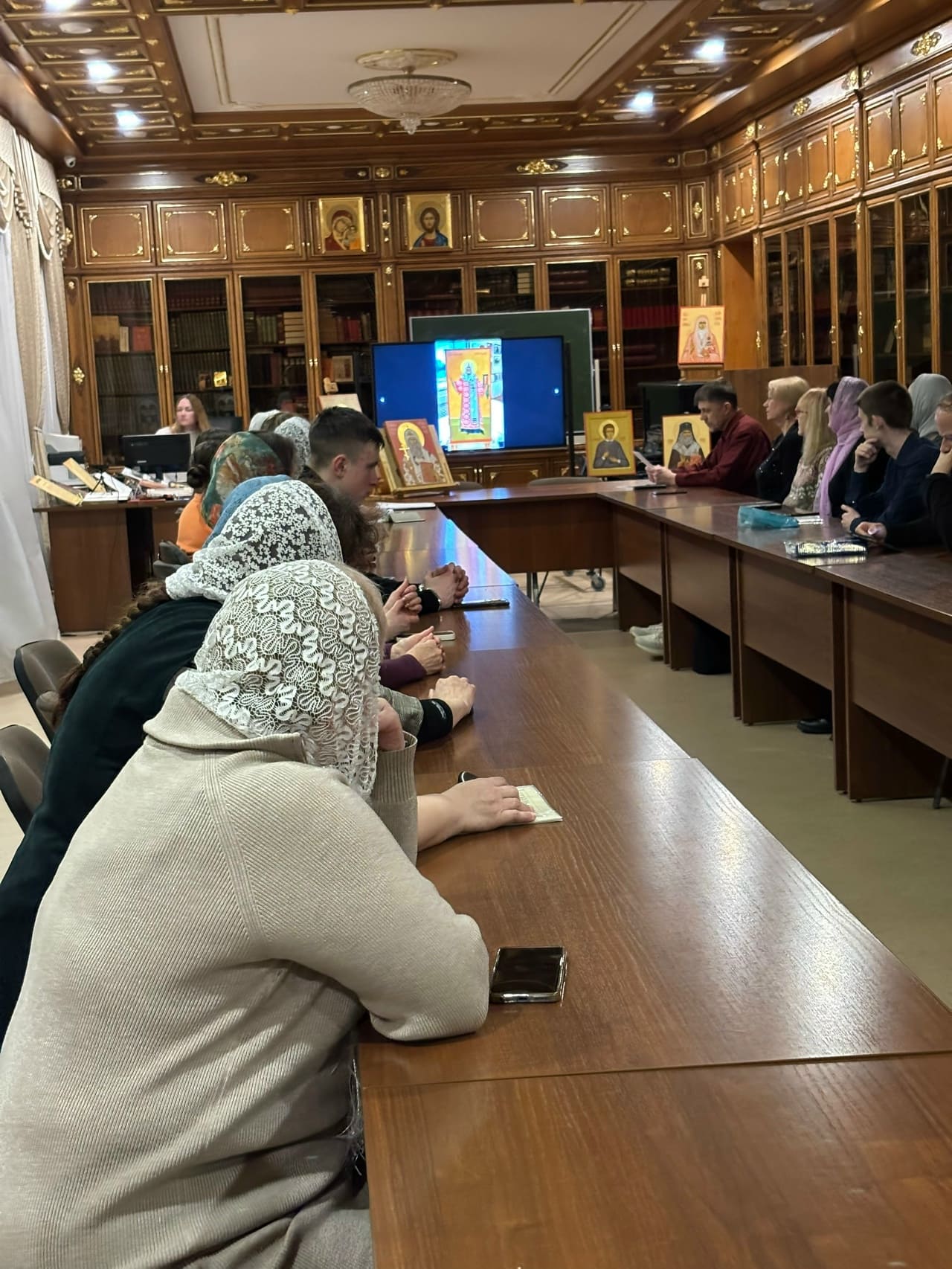 Общецерковная выставкайский сектовед Александр Дворкин